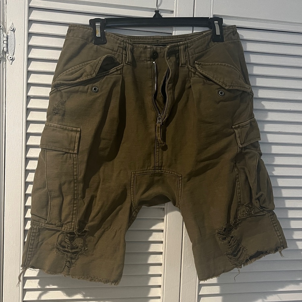 R 13 Cargo Shorts